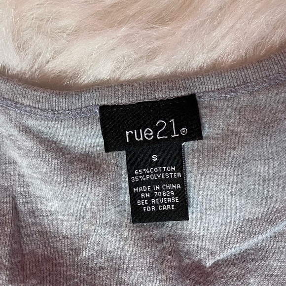 Rue21 Ribbed Crop Top - Picture 3 of 3